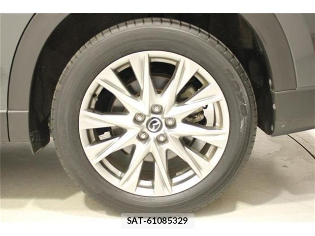 Mazda CX-8 2018-02 6904037-24
