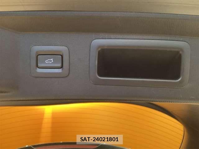 Mazda CX-8 2019-02 6904036-19