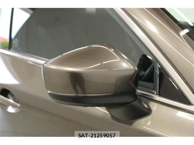 Mazda CX-8 2018-03 6904045-21