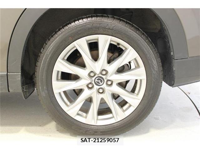 Mazda CX-8 2018-03 6904045-24
