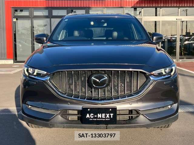 Mazda CX-8 2018-03 6904038-16