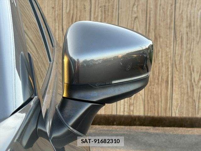 Mazda CX-8 2018-02 6992999-29
