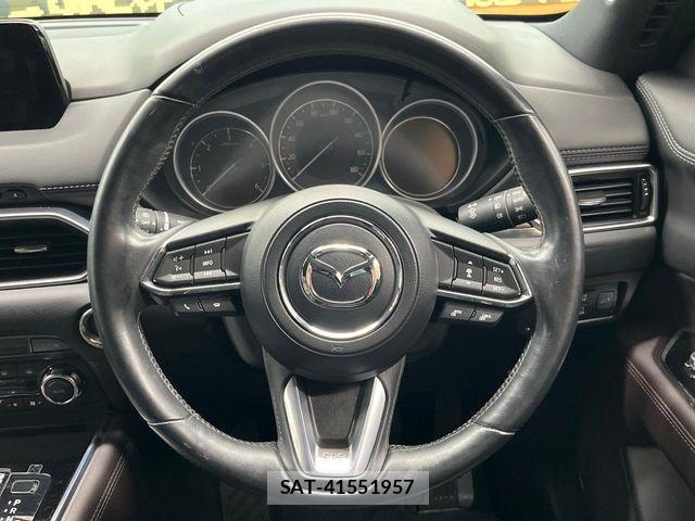Mazda CX-8 2018-03 7020314-11