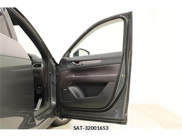 Mazda CX-8 2017-12 7020316-28