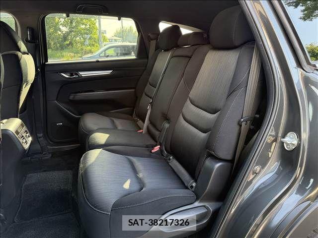 Mazda CX-8 2018-02 7058181-9