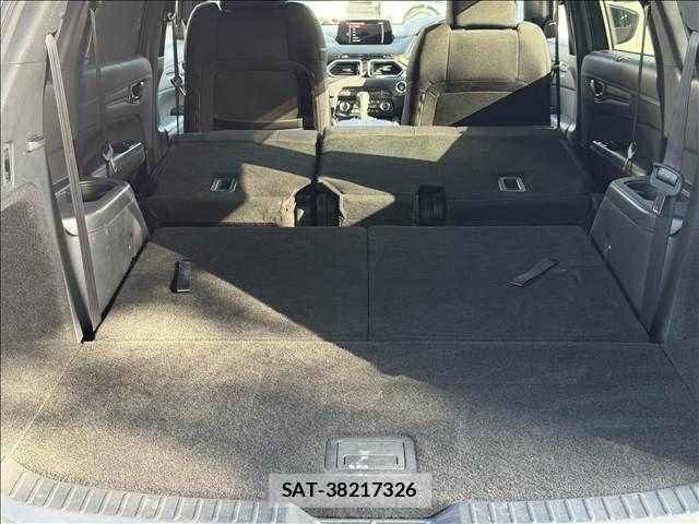 Mazda CX-8 2018-02 7058181-26