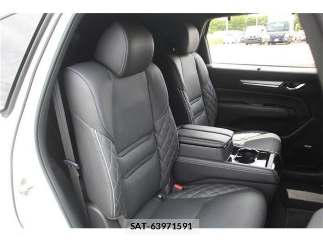 Mazda CX-8 2023-05 7217140-18