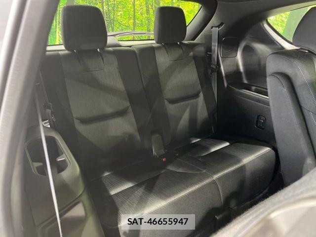 Mazda CX-8 2018-01 7217113-10
