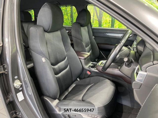 Mazda CX-8 2018-01 7217113-8