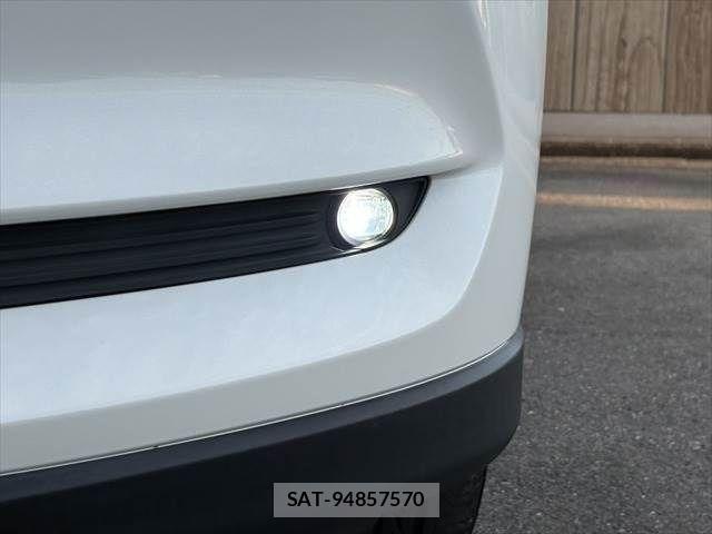 Mazda CX-8 2018-03 7217117-15