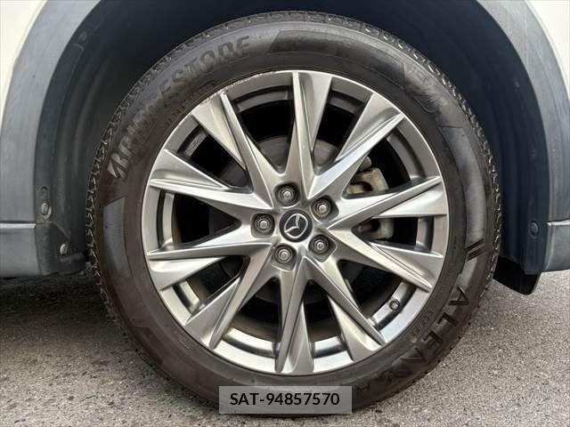 Mazda CX-8 2018-03 7217117-16
