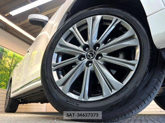 Mazda CX-8 2023-03 7217138-13