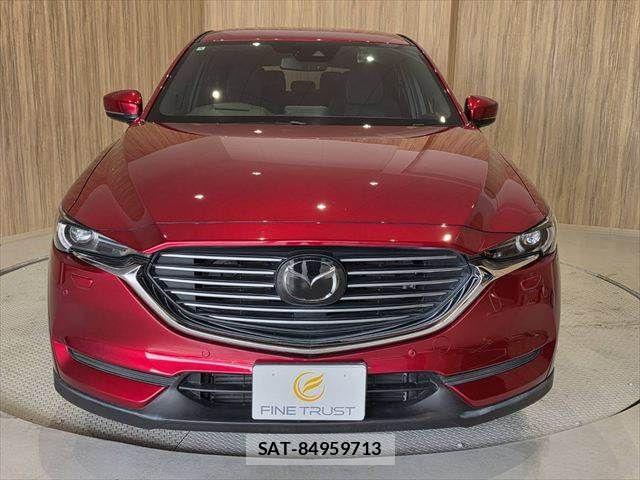 Mazda CX-8 2018-01 7217112-17