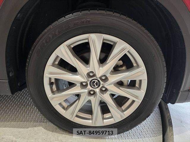 Mazda CX-8 2018-01 7217112-28