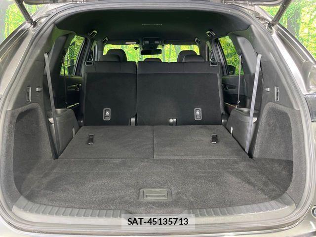 Mazda CX-8 2018-01 7217114-9