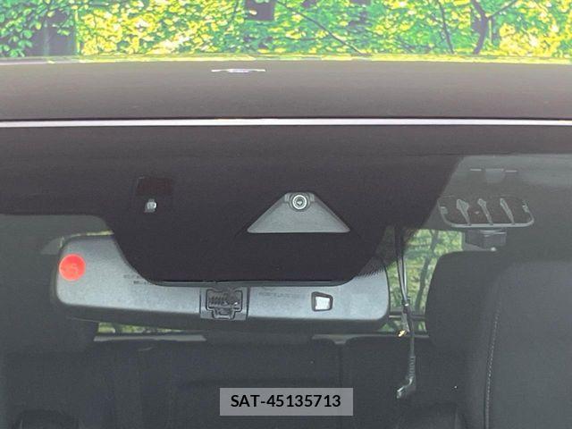 Mazda CX-8 2018-01 7217114-6