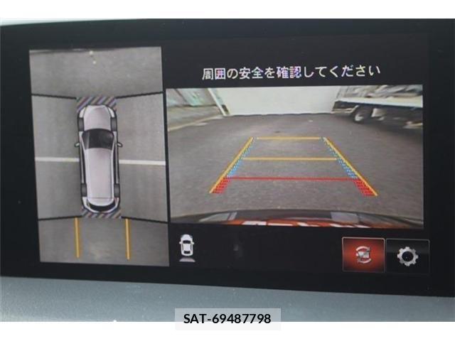 Mazda CX-8 2018-06 7217122-2