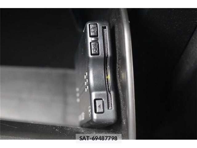Mazda CX-8 2018-06 7217122-8