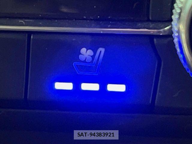 Mazda CX-8 2021-03 7217128-7