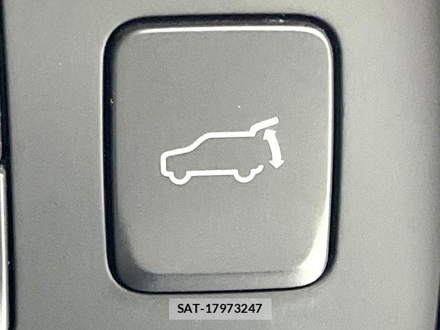 Mazda CX-8 2019-03 7217119-6