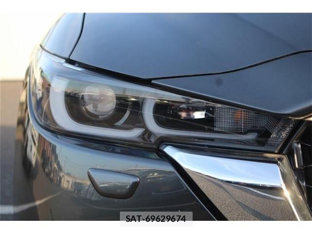 Mazda CX-8 2023-09 7217142-15