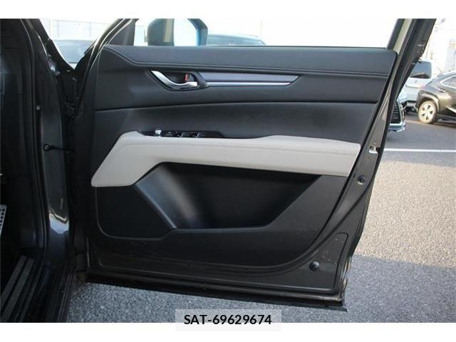 Mazda CX-8 2023-09 7217142-19