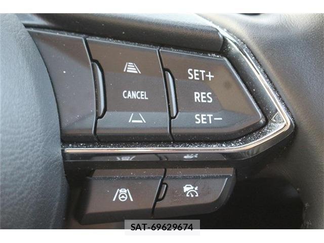 Mazda CX-8 2023-09 7217142-7