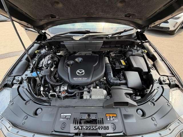 Mazda CX-8 2018-03 7250424-24