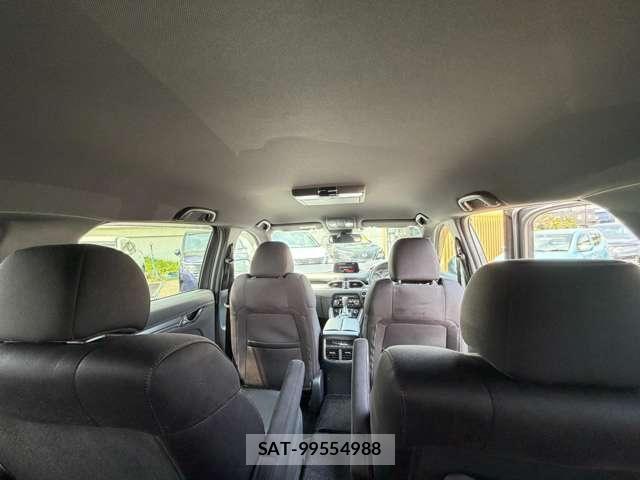 Mazda CX-8 2018-03 7250424-6