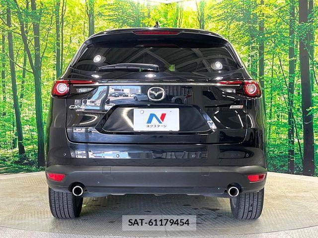 Mazda CX-8 2018-04 7326576-15
