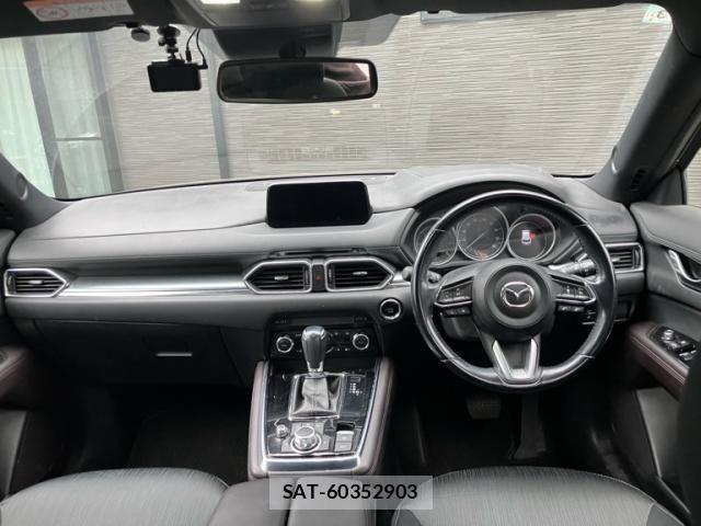 Mazda CX-8 2018-10 7326577-11