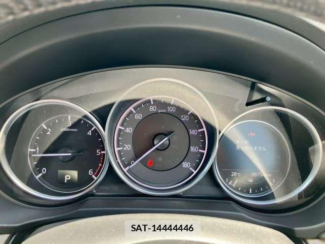 Mazda CX-8 2018-06 7357469-12