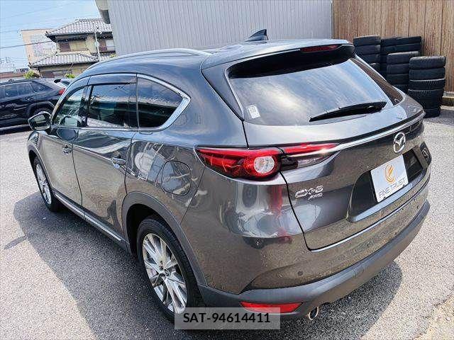 Mazda CX-8 2018-03 7453845-21