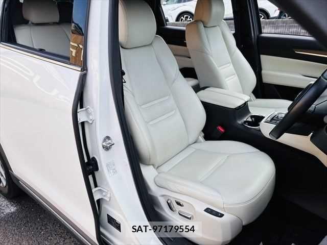 Mazda CX-8 2018-12 7453842-8