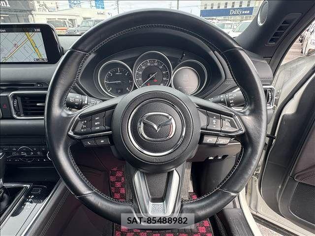 Mazda CX-8 2018-05 7508494-12