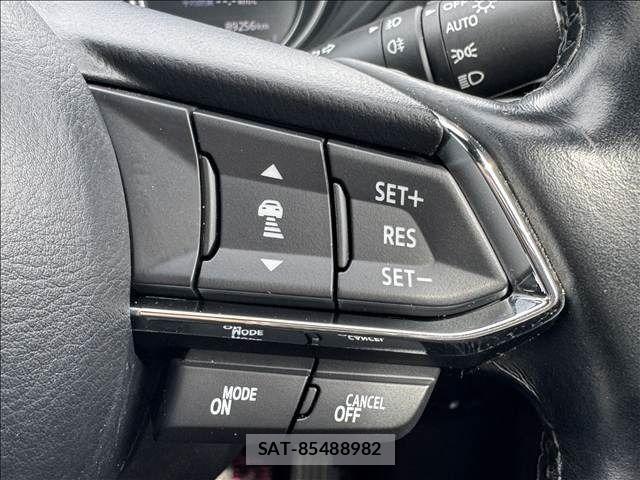 Mazda CX-8 2018-05 7508494-15