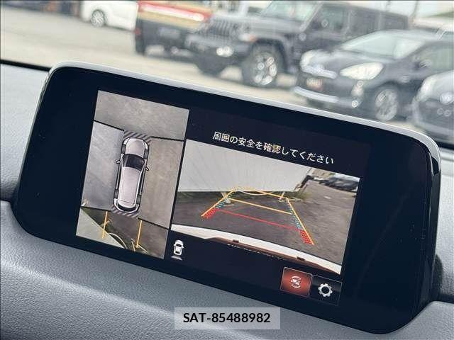 Mazda CX-8 2018-05 7508494-19
