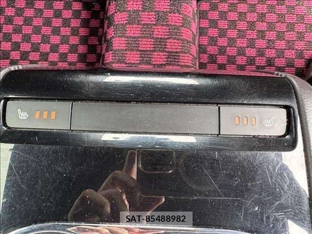 Mazda CX-8 2018-05 7508494-23