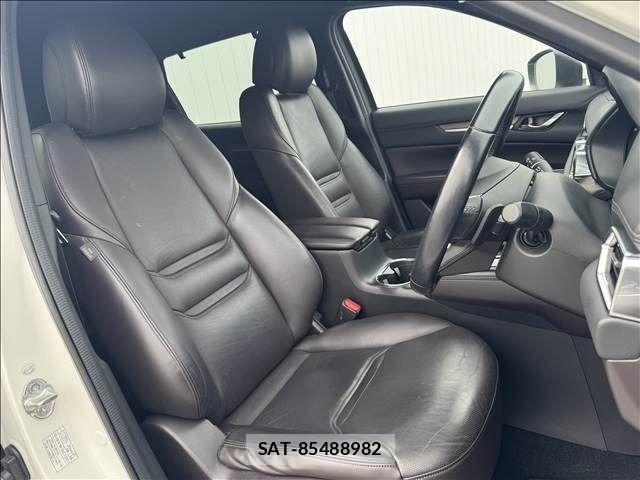 Mazda CX-8 2018-05 7508494-8