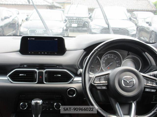 Mazda CX-8 2018-05 7500183-10