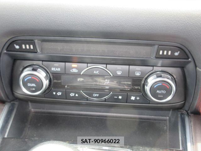 Mazda CX-8 2018-05 7500183-13