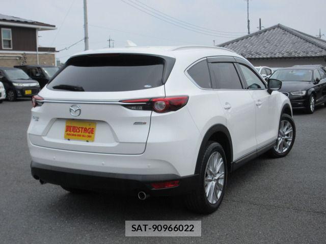 Mazda CX-8 2018-05 7500183-1