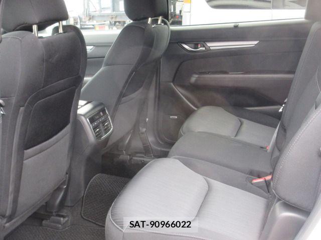 Mazda CX-8 2018-05 7500183-3