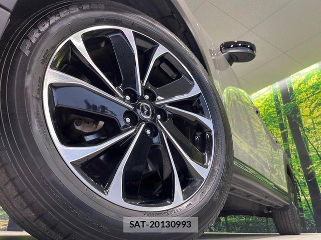 Mazda CX-8 2023-12 7500178-13
