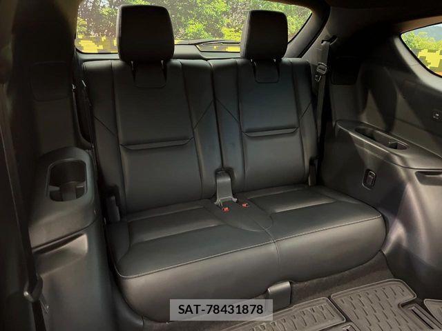 Mazda CX-8 2023-04 7500175-11