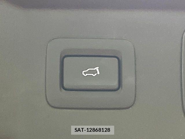 Mazda CX-8 2021-05 7500177-5