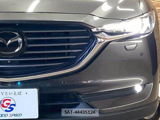 Mazda CX-8 2018-03 7500179-19
