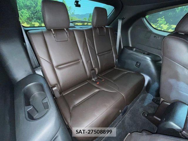 Mazda CX-8 2018-01 7616057-11