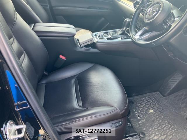 Mazda CX-8 2020-01 7616055-16