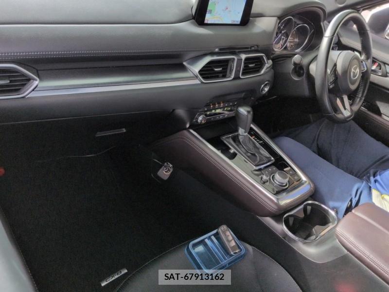 Mazda CX-8 2019-01 7737928-5